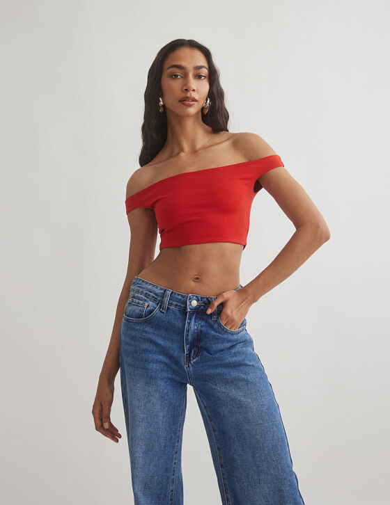 Off-shoulder crop τοπ