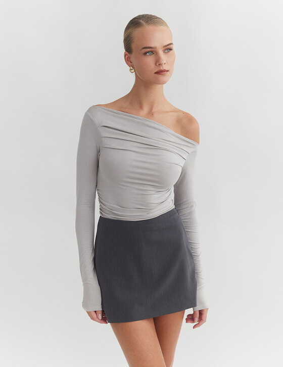 Μακρυμάνικη μπλούζα one-shoulder από bamboo